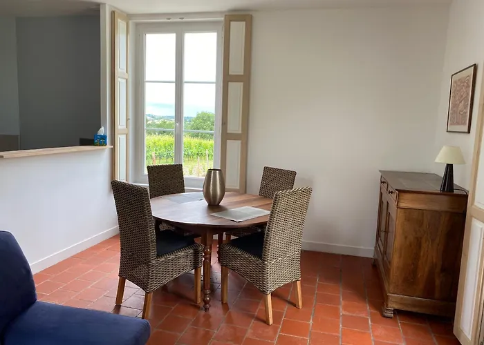 Pavillon Du Xixeme Au Milieu Des Vignes Frühstückspension Soulaines-sur-Aubance